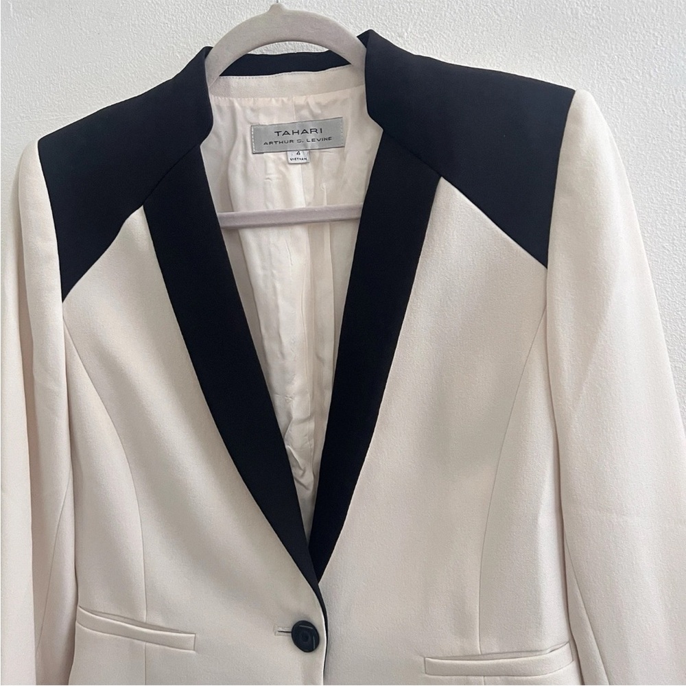 Tahari ASL Cream Blazer with Black Lapels size 4 NEW - Picture 4 of 9
